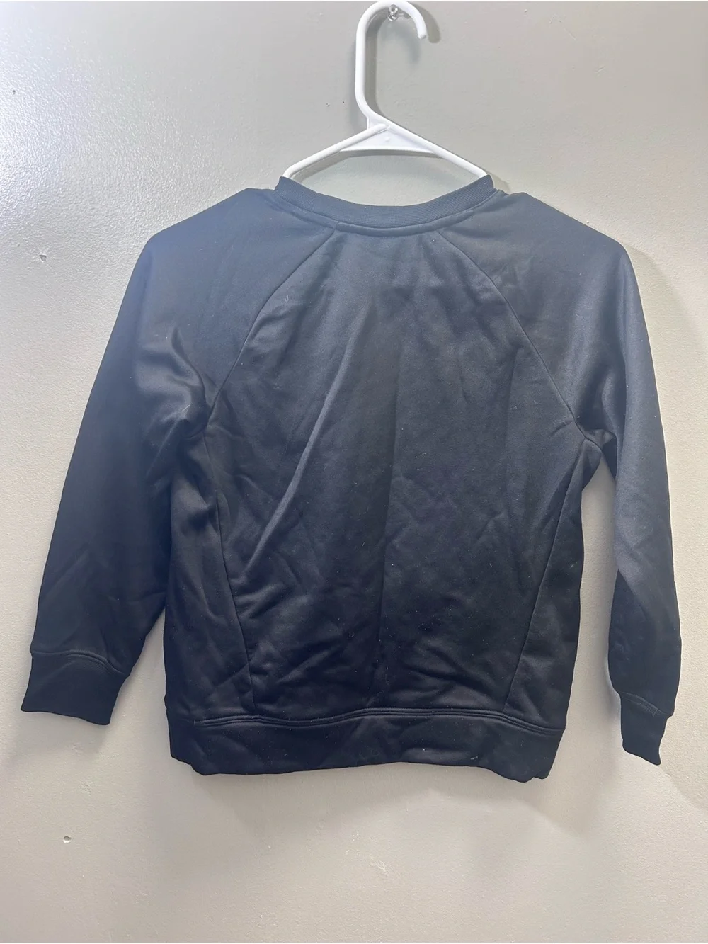Reebok Men’s Black Crewneck Sweatshirt with White Logo